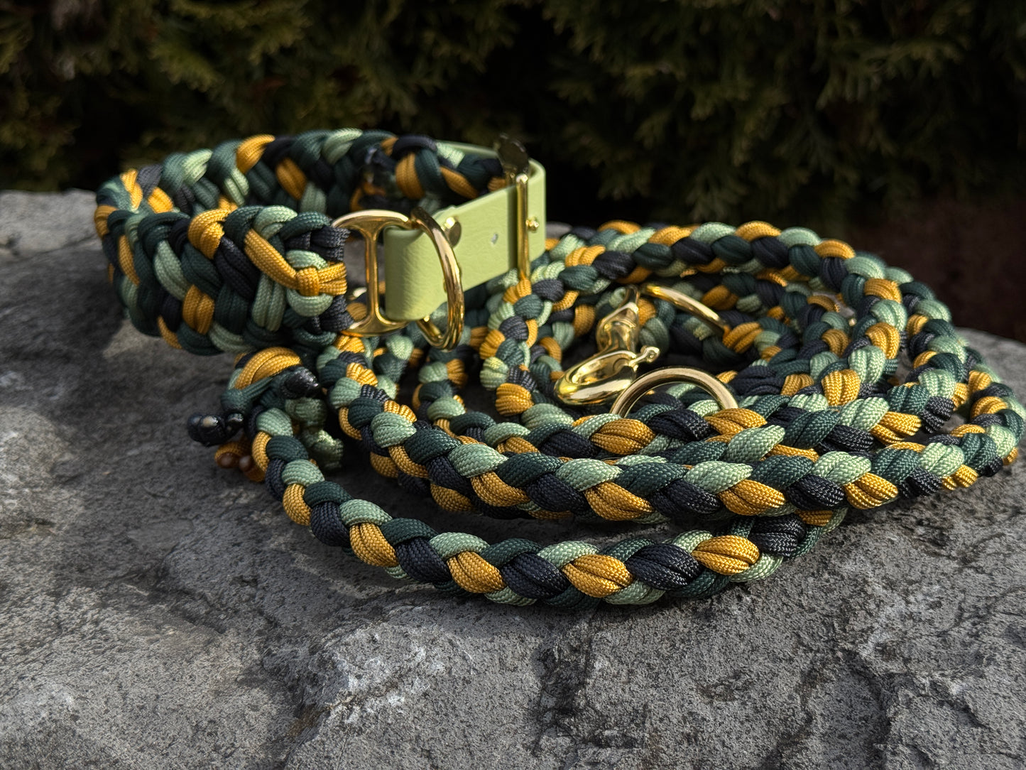Paracord halsband "Loki"