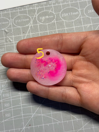 Epoxidharz Hundemarken - Serie Rosa/Weiß