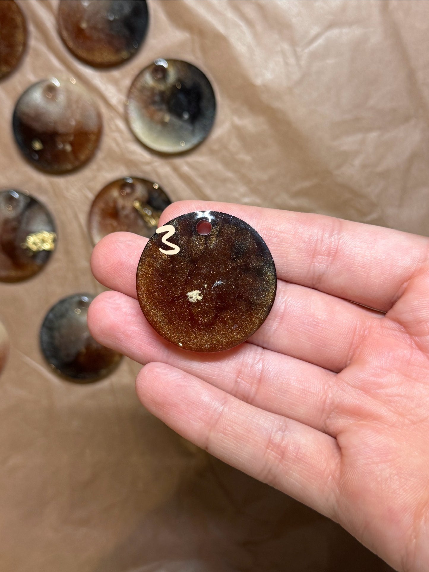 Epoxidharz Hundemarken - Serie Beigebraun