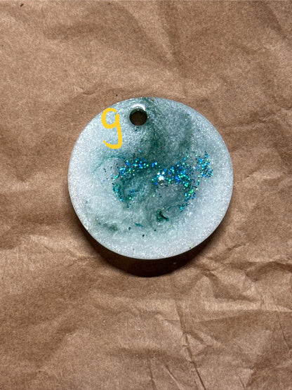 Epoxidharz Hundemarken - Serie Grün/Weiß