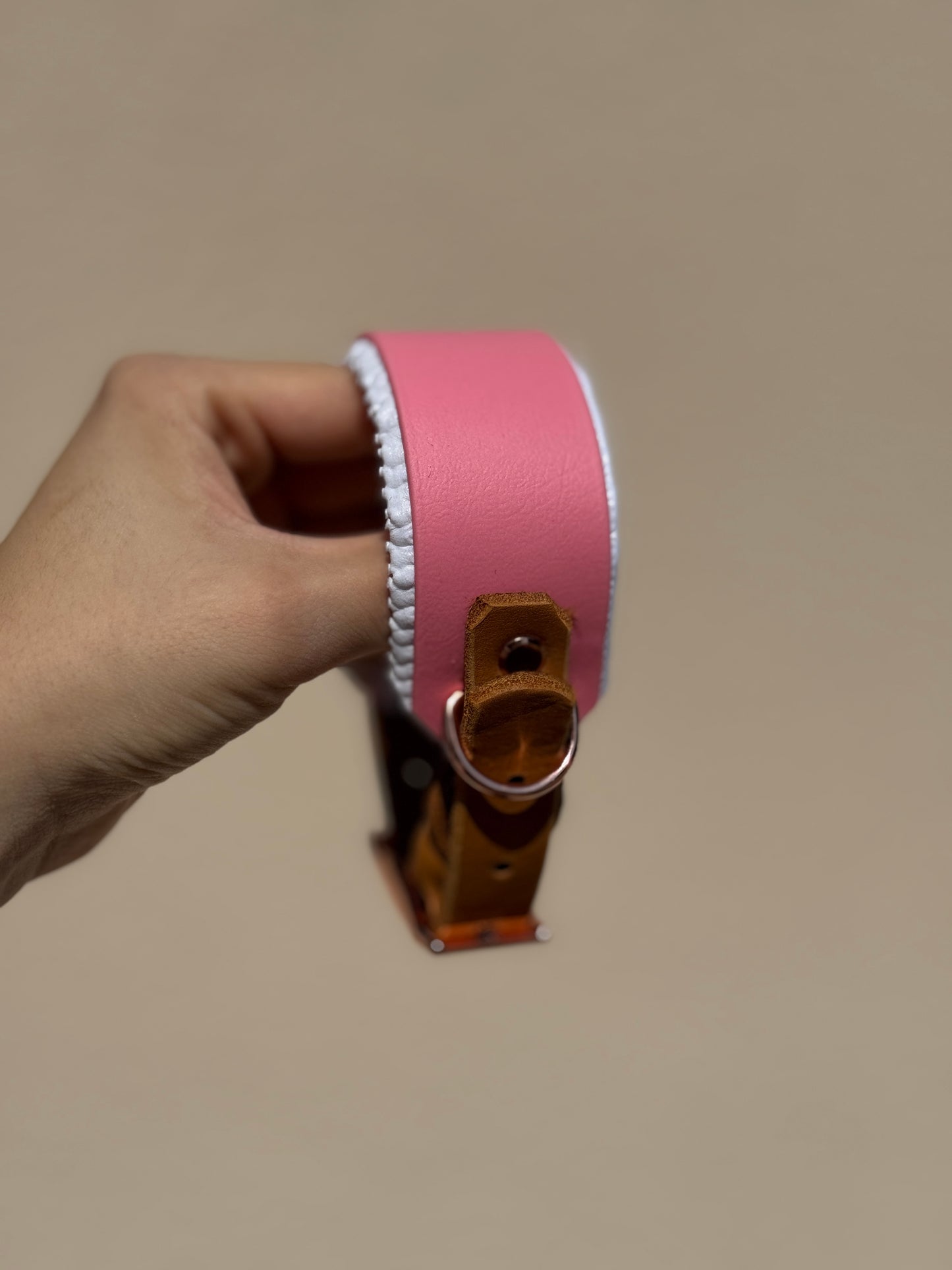 Halsband BioThane® mit Fettleder und Polsterung 38mm HU 24-34 mm Pastel Rosa / Congac